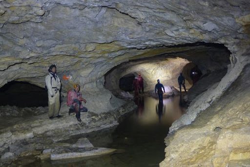 Caving outing: Grotte de la Diau (entrance area) + walk on Parmelan